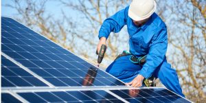 Installation Maintenance Panneaux Solaires Photovoltaïques à Moncale